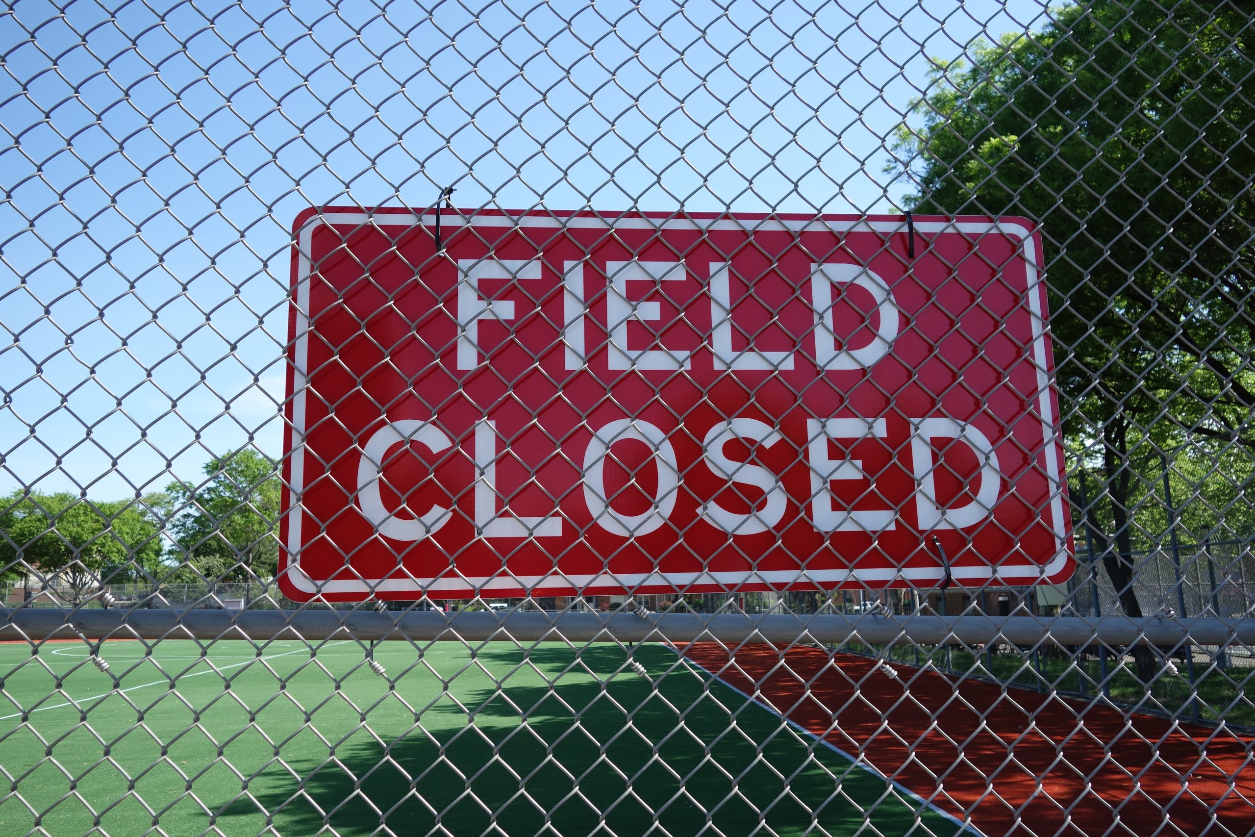 More close. Closed field.