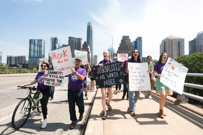 'Austin American-Statesman' Staff Strike Over Low Pay - Austin ...